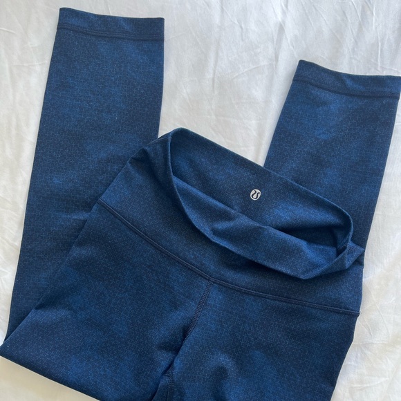 Lululemon leggings - Picture 3 of 6